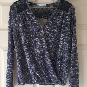 4/$25🛍Woman’s Blouse 🎀